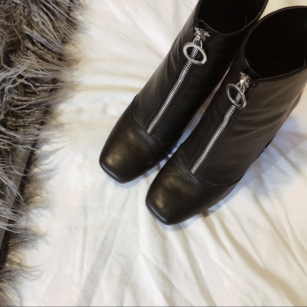 Color Block booties - Picture 2 of 4